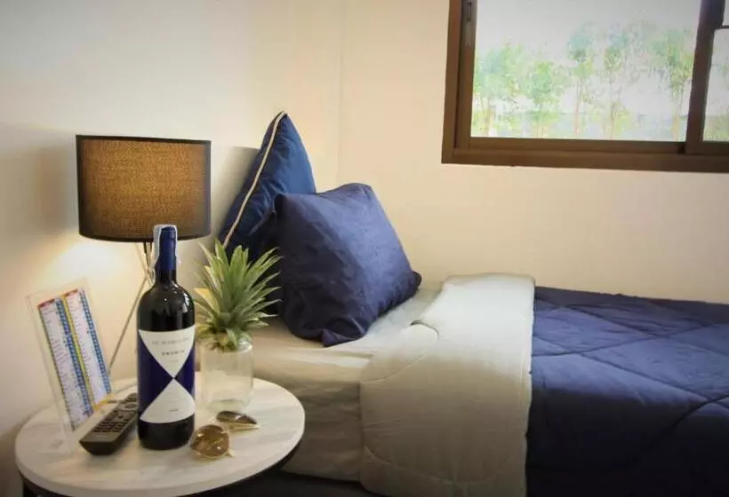 Majatalo Sun & Sea Nai Yang Phuket