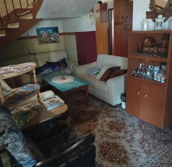 ペンション Turistika Ubytovňa Sivá Brada