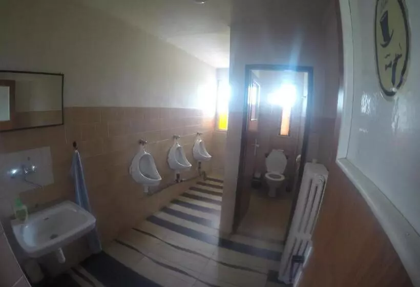 Majatalo Turistika Ubytovňa Sivá Brada