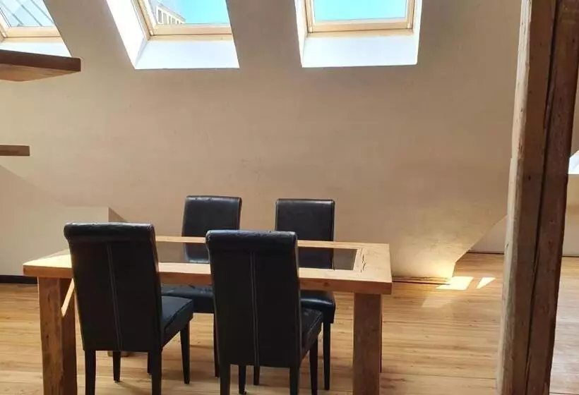 Posti Apartment