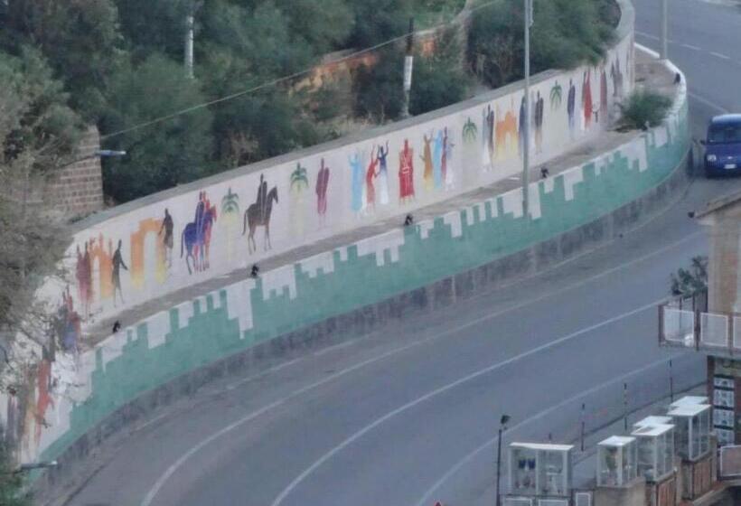 The Palace B&b And Apartments