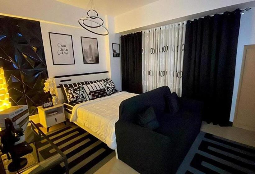 Two Palm Tree Villas