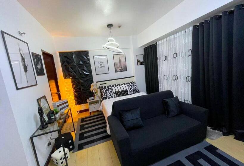 Two Palm Tree Villas