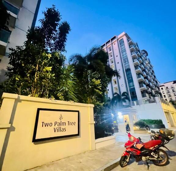 Two Palm Tree Villas