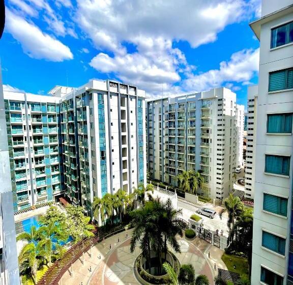 Two Palm Tree Villas