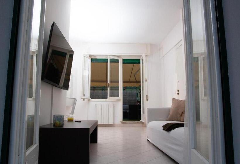 Appartamento A Santa Margherita Con Terrazzo