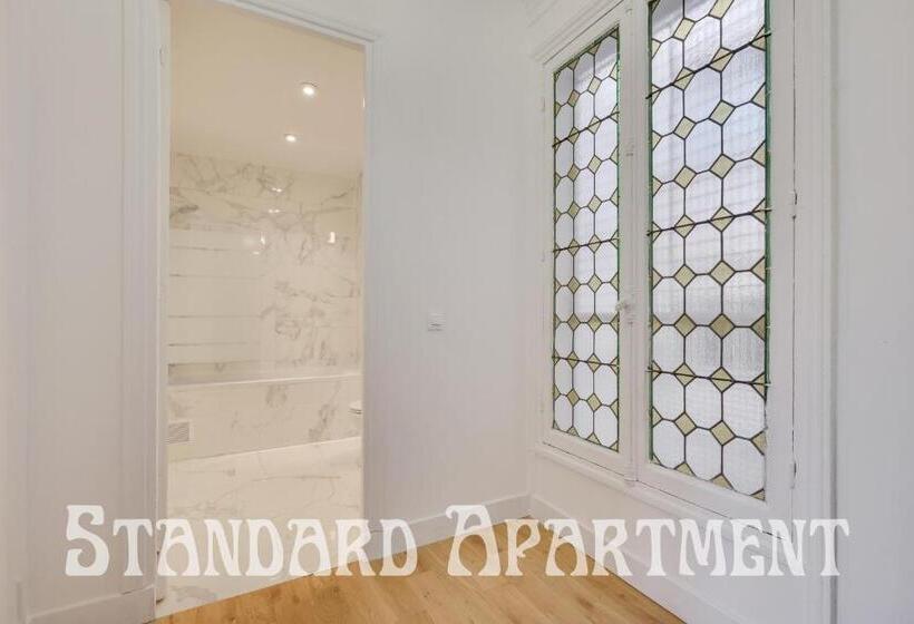 Bed & Breakfast Eiffel Tower View Residence