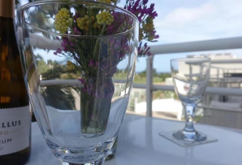 Gloria Maris Cabanas Gardens