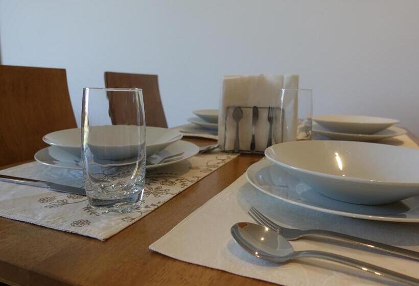 Gloria Maris Cabanas Gardens