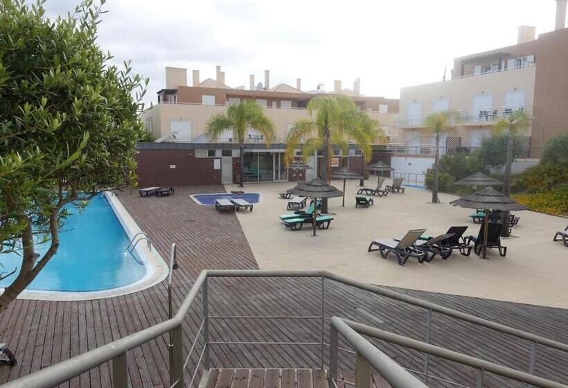 Gloria Maris Cabanas Gardens