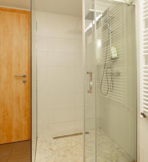 D78 Dohány Apartment