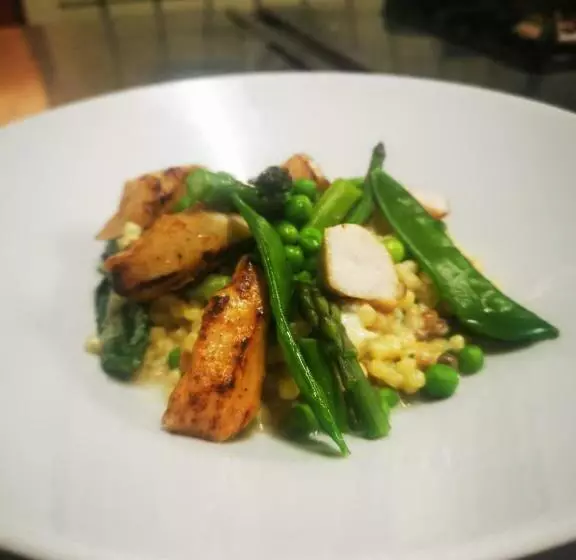 ホテル Gasthof Zur Sonne