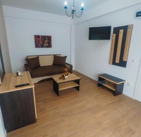 پانسیون Casa Mindru