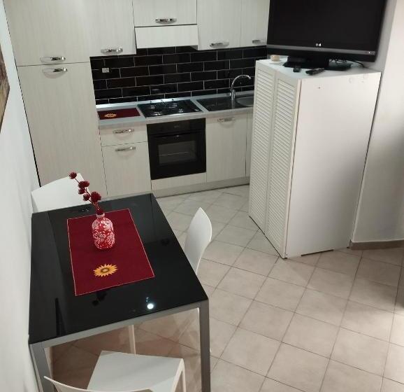 פנסיון Casa Rosy