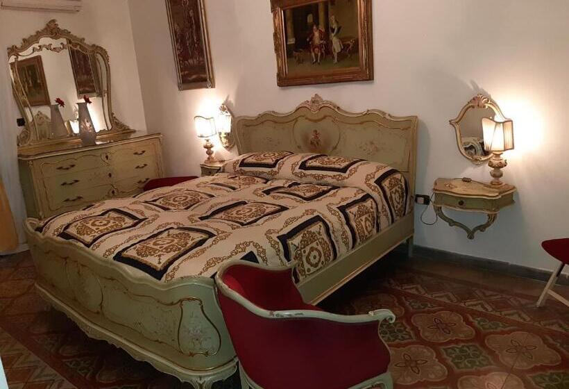 פנסיון Casa Rosy