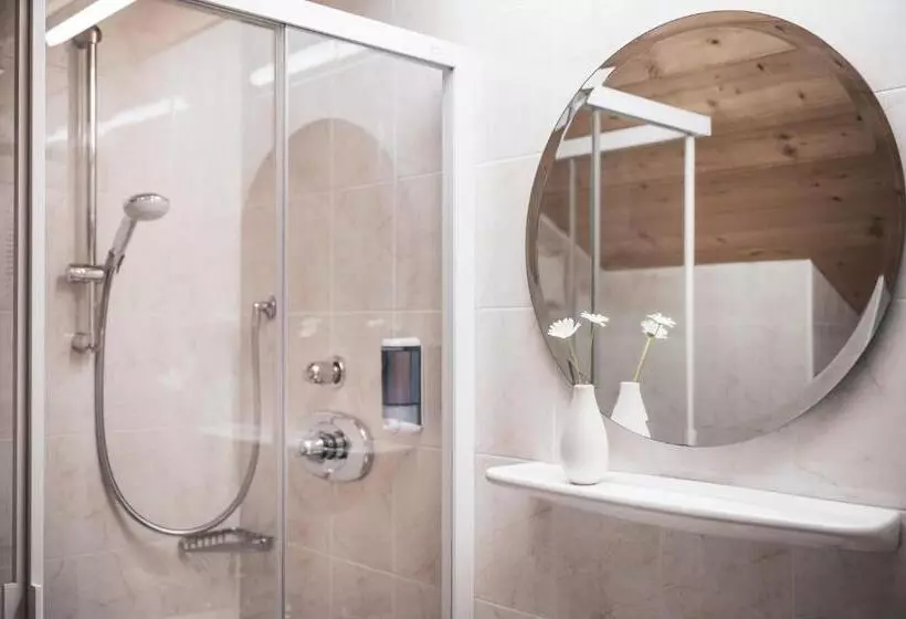 ペンション Ciasa Altonn