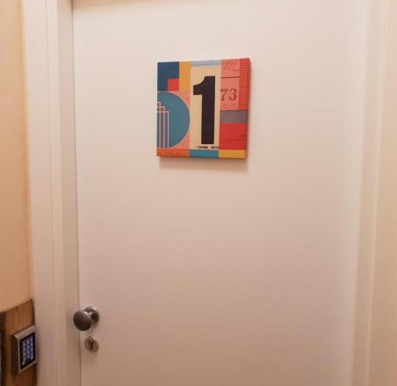 بنسيون Glam Resort G H O S T E L