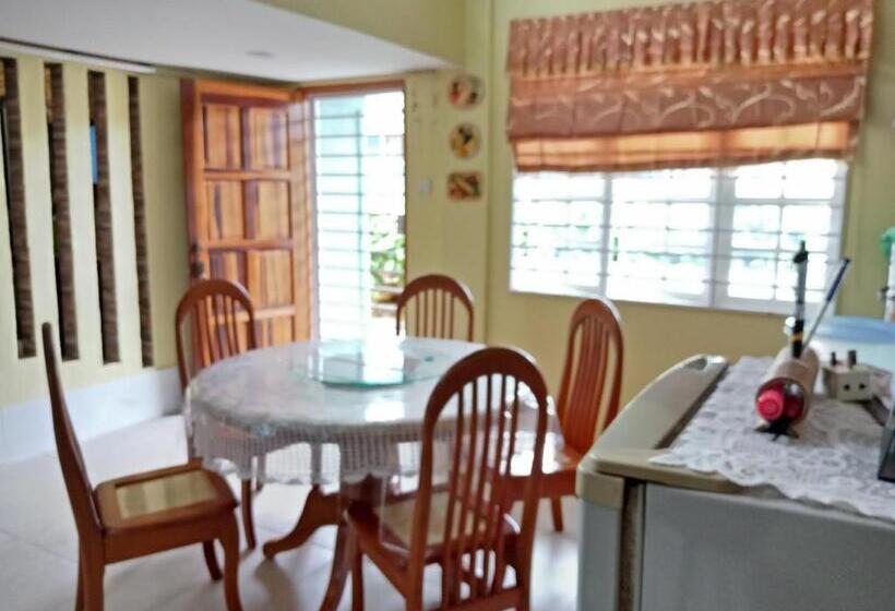 פנסיון Jazepuri  Jaze 2