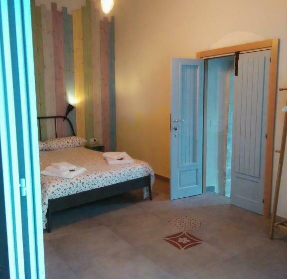 פנסיון Lucernaio Rooms