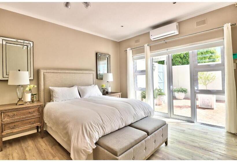 بنسيون The Good Host