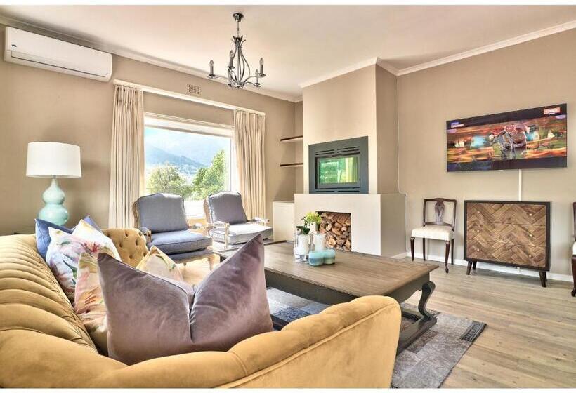 بنسيون The Good Host