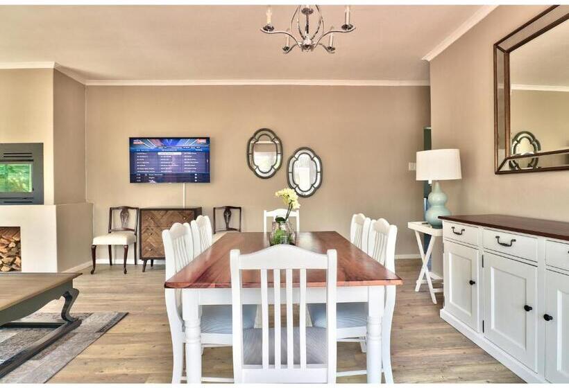 بنسيون The Good Host