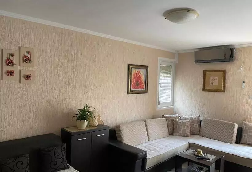 Studio Apartment For Rent In Budva