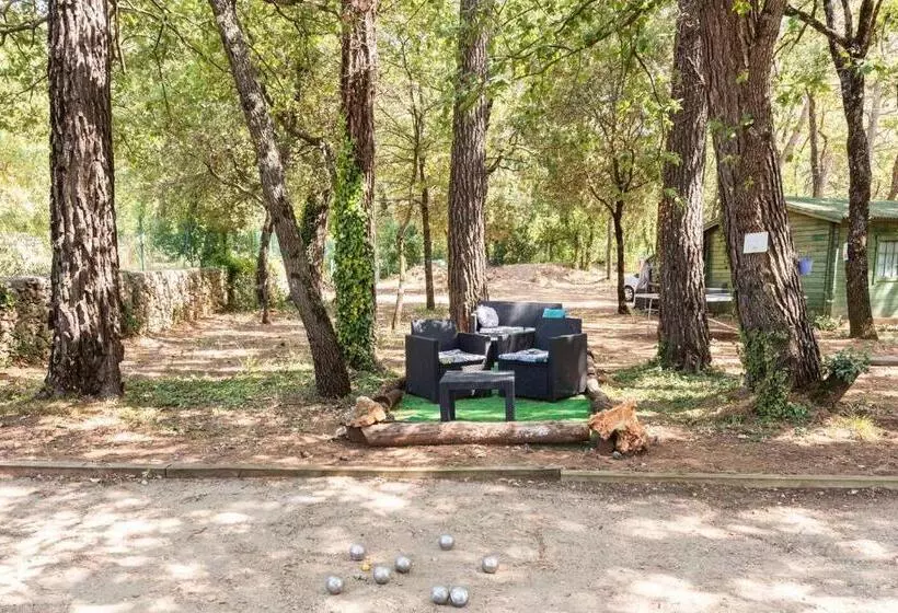 Aamiaismajoitus (B&B) Chambre Et Table D Hôtes Villa Pomponette