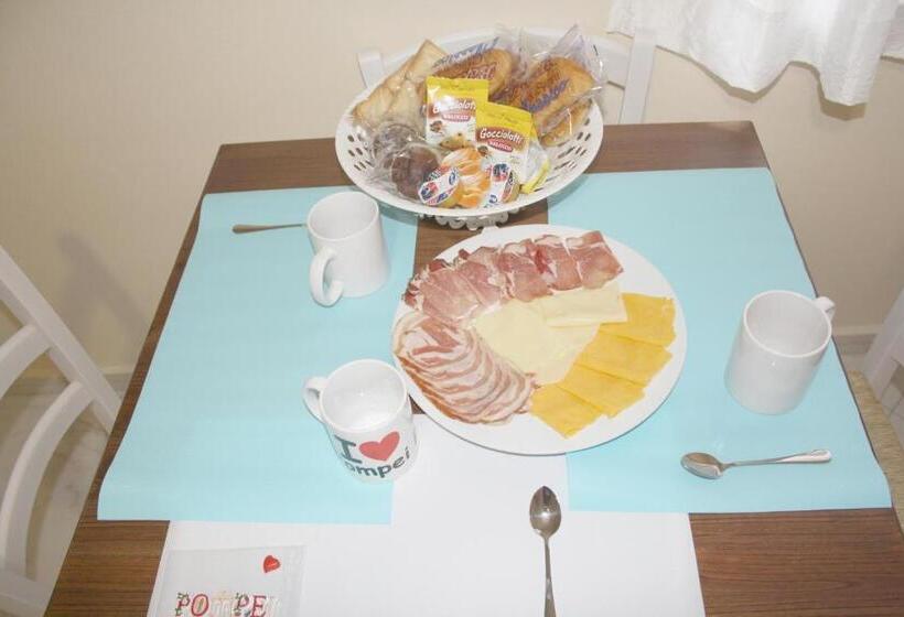 تختخواب و صبحانه City Life Pompeii