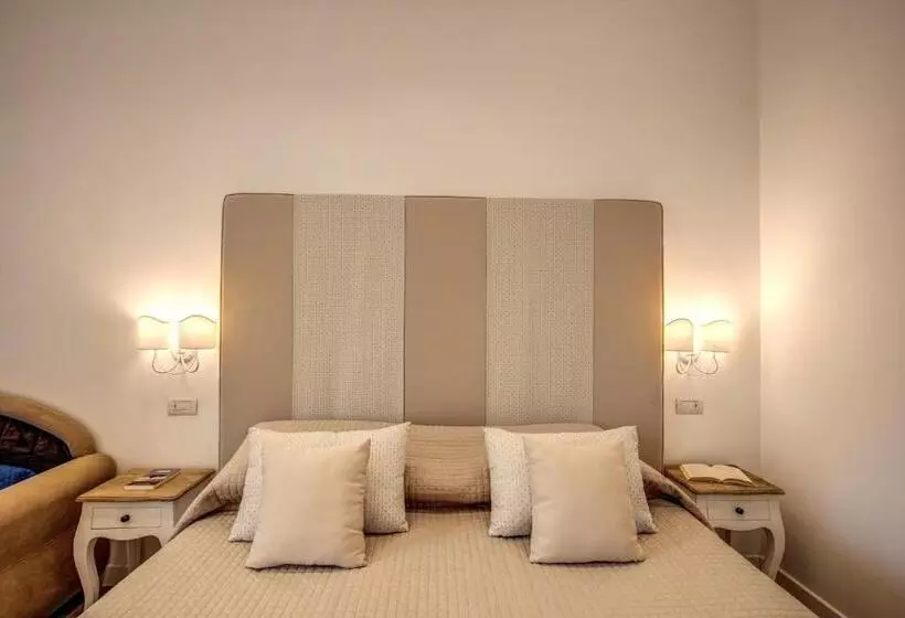 تختخواب و صبحانه Sorrento Square Suites