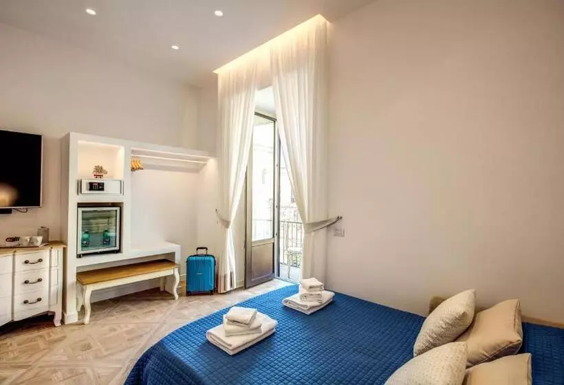 تختخواب و صبحانه Sorrento Square Suites