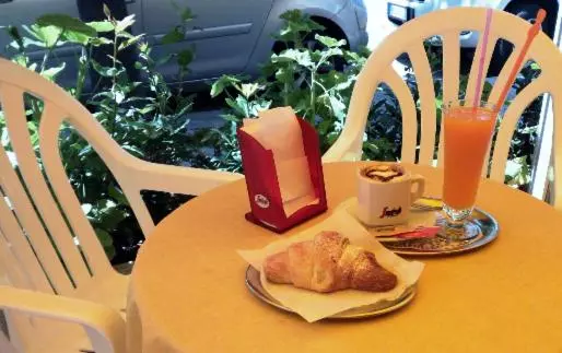Francesco B&b   Torre Canne