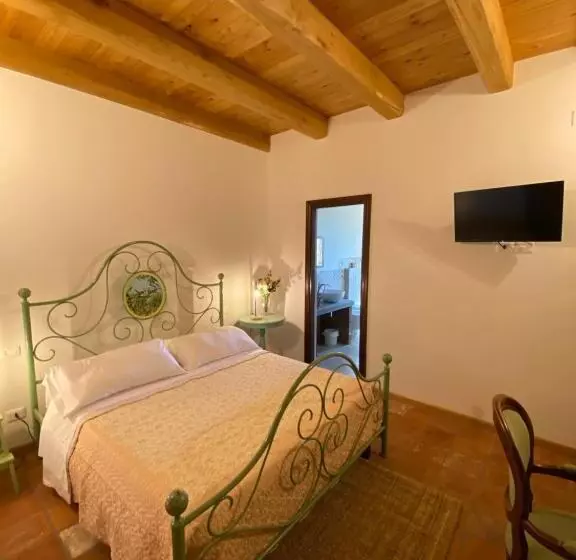 ホテル Cascina Maina