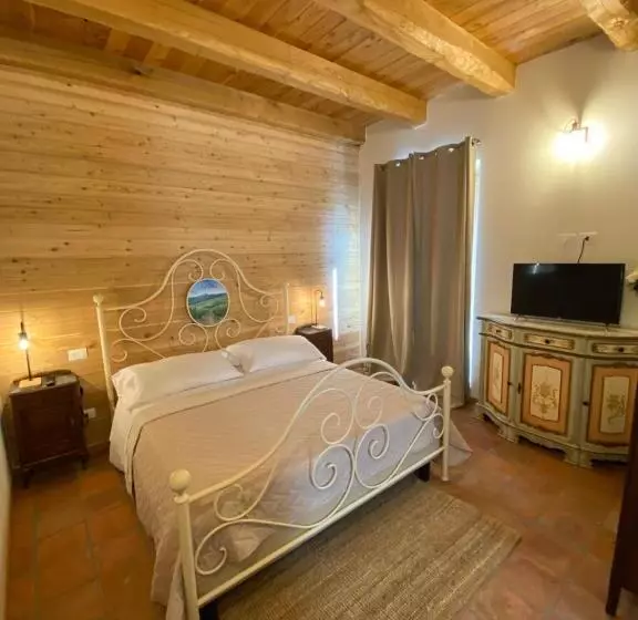 ホテル Cascina Maina