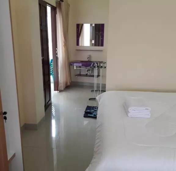 ホテル Toraja Lodge