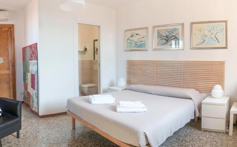 پانسیون Alloggio Casa Loredan