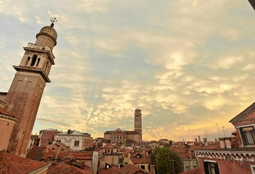 پانسیون Alloggio Casa Loredan