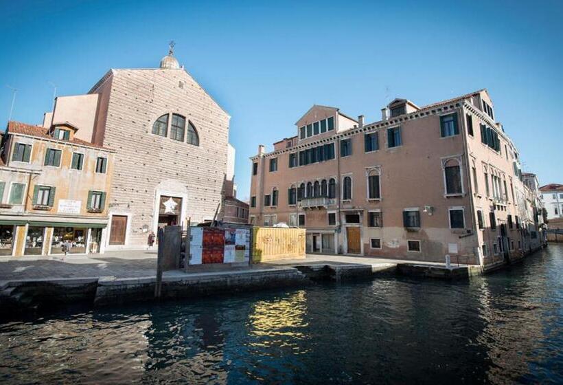 پانسیون Alloggio Casa Loredan