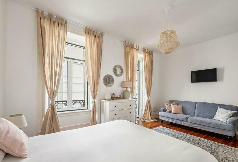 پانسیون Lisbon Lodge