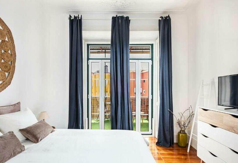 پانسیون Lisbon Lodge