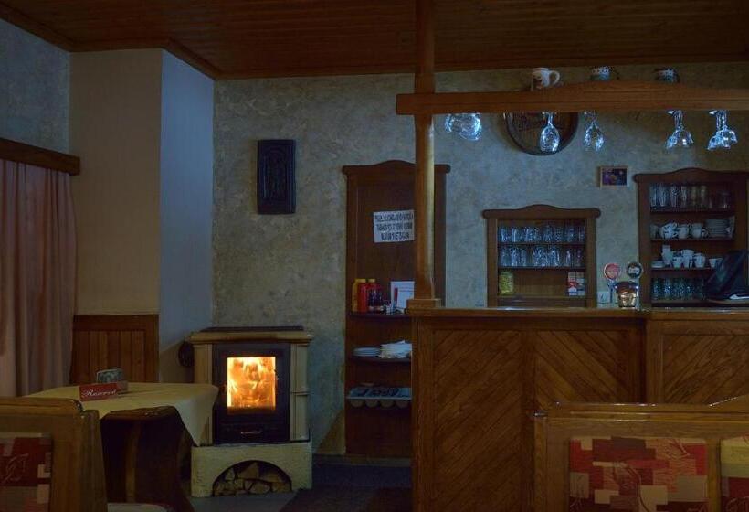 膳宿费 Penzion Hubert