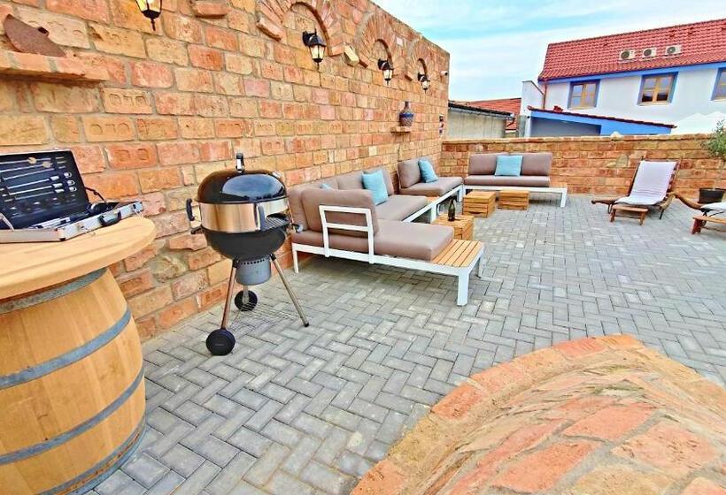 بنسيون Penzion Jako Víno