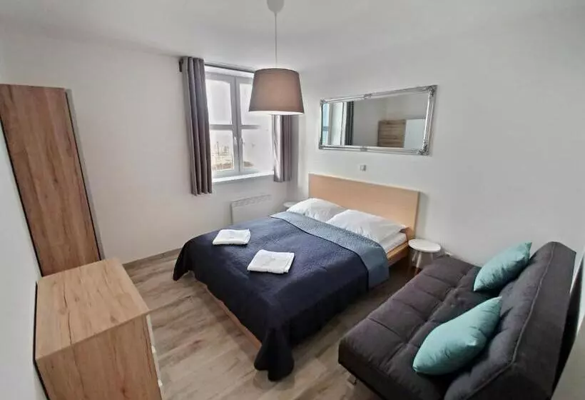 ペンション Penzion Jako Víno