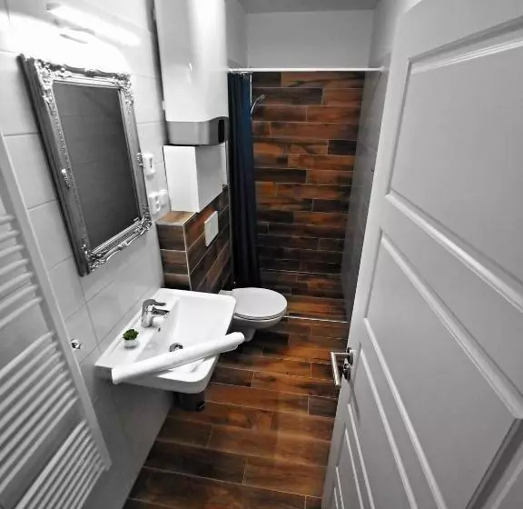 ペンション Penzion Jako Víno