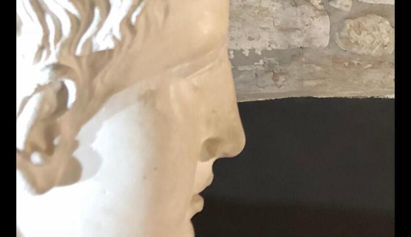 پانسیون Torre Caetani Night In A Medieval Tower