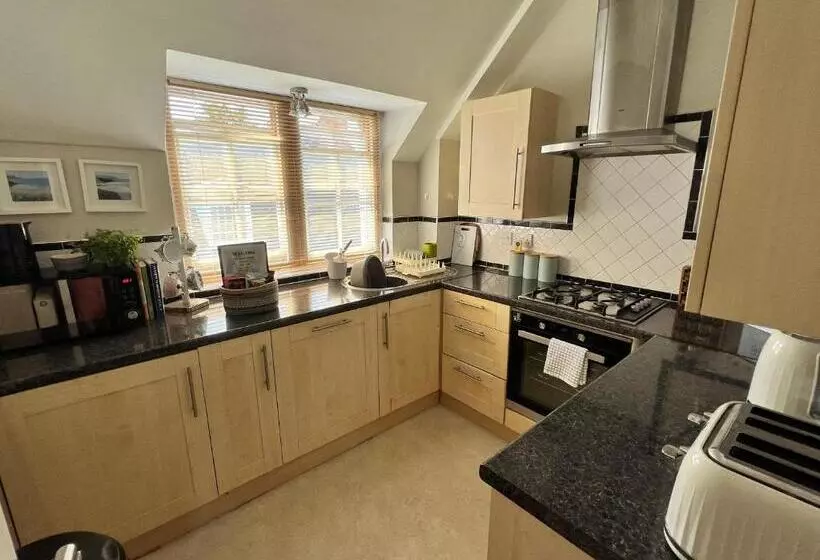 Stylish  2 Bed  Heart Of The City   Parking  Wi Fi  Award Winning  Grade Ii Listed