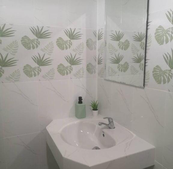 Hostel บ้านในสวนรีสอร์ทbannnaisuan Resort