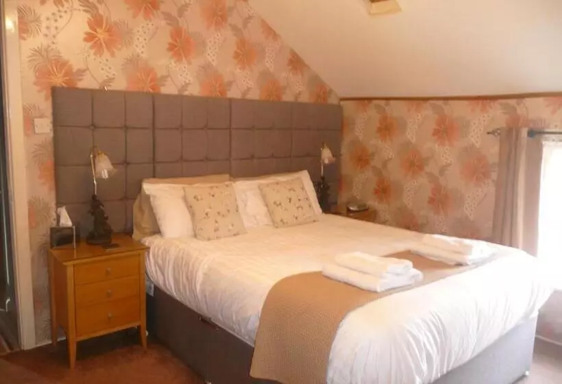 Retkeilymaja Noble Lands