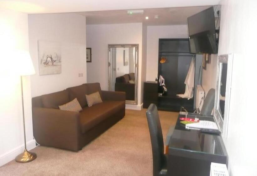 Общежитие Noble Lands