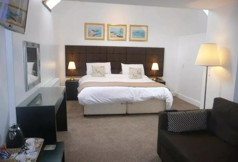 Retkeilymaja Noble Lands